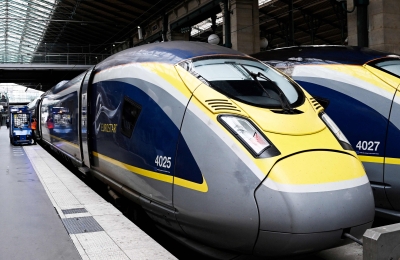 Passengers snub ‘expensive’ London-Paris Eurostar train for plane