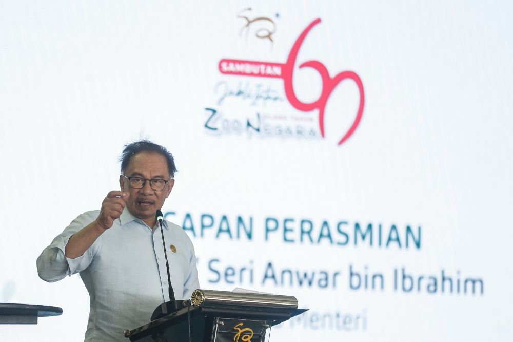 Prime Minister Datuk Seri Anwar Ibrahim speaks during the opening ceremony of the 60th anniversary of Zoo Negara in Kuala Lumpur January 27, 2024. — Picture by Sayuti Zainudin