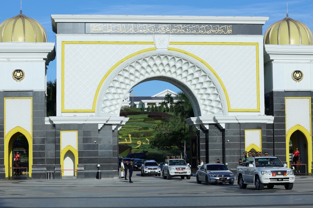 On Tuesday, Jan 30, seven routes in the capital will be fully closed, and 13 routes will be closed in stages in conjunction with the sending off ceremony for the 16th Yang di-Pertuan Agong, Al-Sultan Abdullah Ri’ayatuddin Al-Mustafa Billah Shah. — Bernama pic