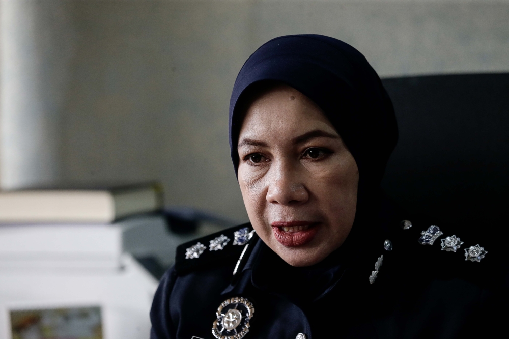 Bukit Aman’s Sexual, Women and Child Investigation Division’s (D11) principal assistant director Assistant Commissioner of Police Siti Kamsiah Hassan told Malay Mail that online risks to children include falling victim to scams and being recruited for extremism or drug trafficking. — Picture by Sayuti Zainudin 