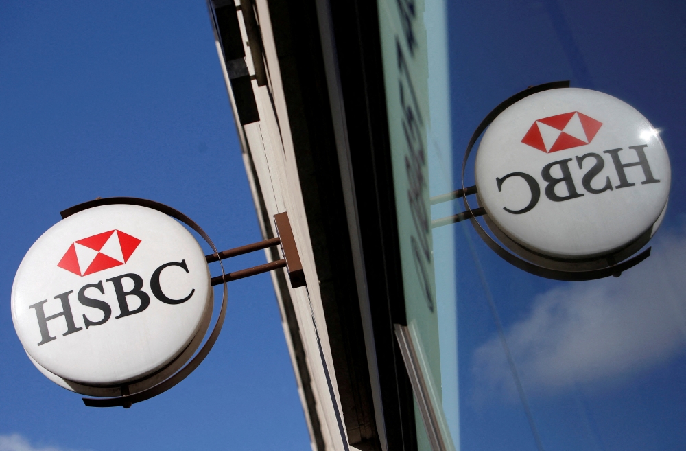 A branch of HSBC bank is seen in central London August 3, 2009. ― Reuters pic