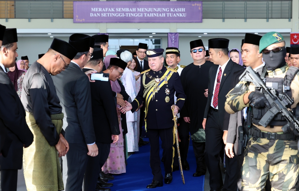 Yang di-Pertuan Agong Sultan Ibrahim (centre) at the Senai International Airport January 31, 2024. — Bernama pic