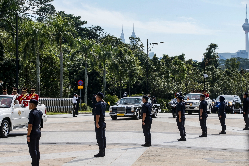 His Majesty Sultan Ibrahim of Johor arrives at the Istana Negara in Kuala Lumpur January 31, 2024. — Picture by Hari Anggara