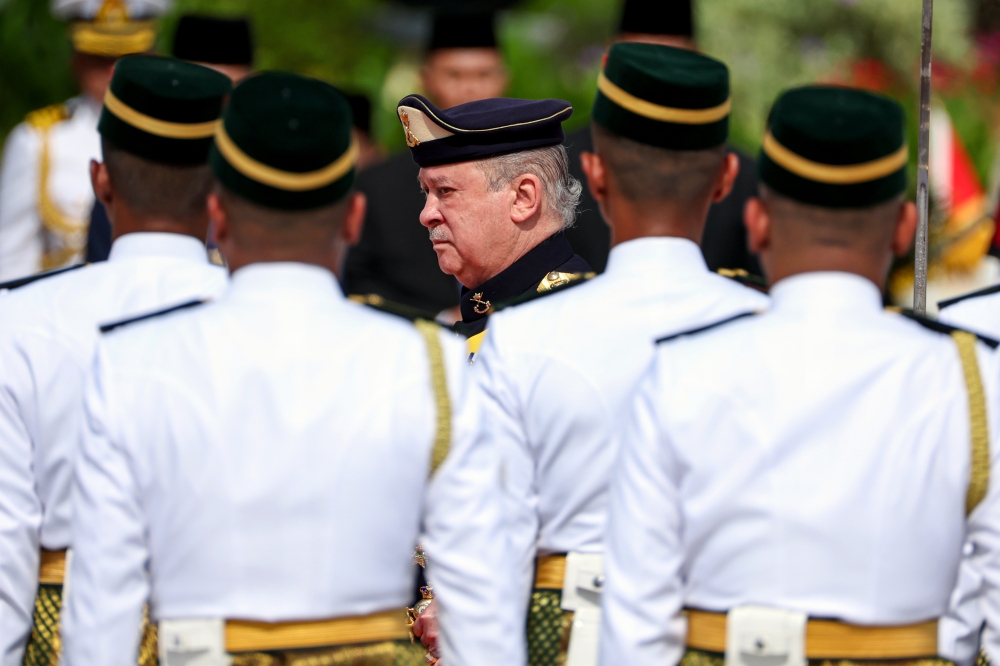 His Majesty Sultan Ibrahim was sworn in today as the new King of Malaysia in a ceremony steeped in tradition at the national palace. — Bernama pic 