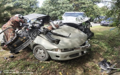 Fire and Rescue Dept: Brother, sister die in Kota Tinggi crash