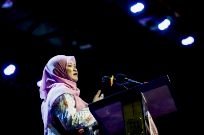 Education minister: Early Schooling Aid must be disbursed in full, report any deductions to ministry - Vimarsana News