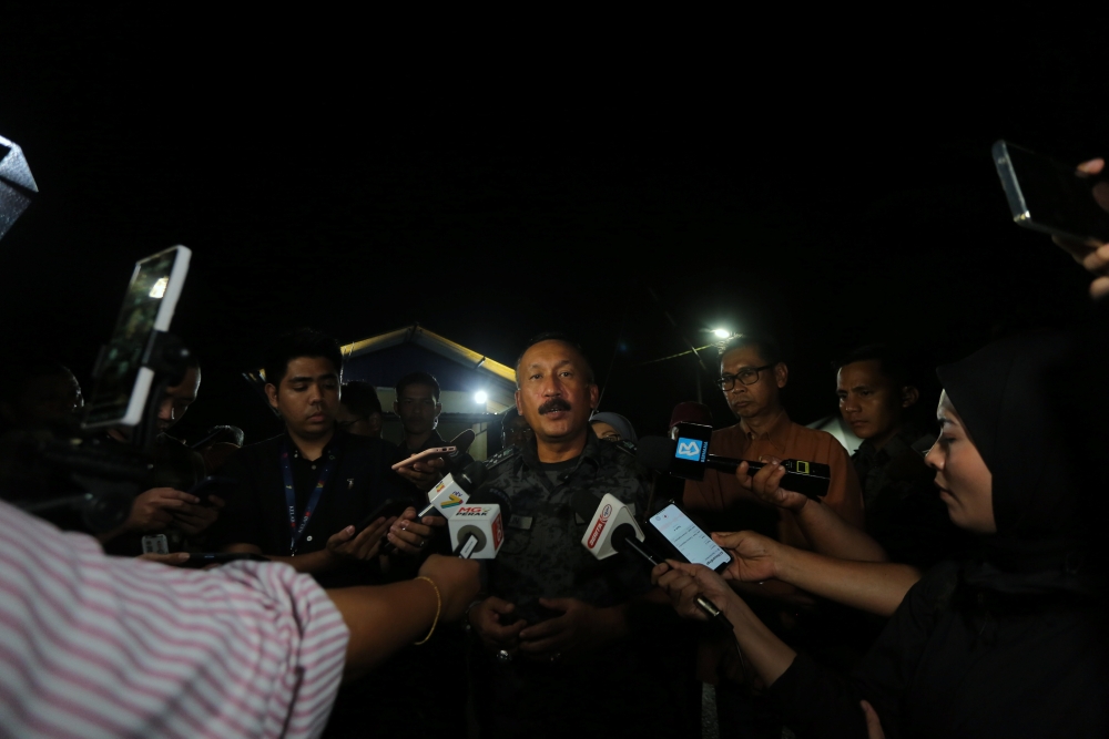 Immigration director-general Datuk Ruslin Jusoh said the female detainees have been transferred to depots at Bukit Jalil in Kuala Lumpur, Lenggeng in Negeri Sembilan and Kemayan in Pahang. — Bernama pic