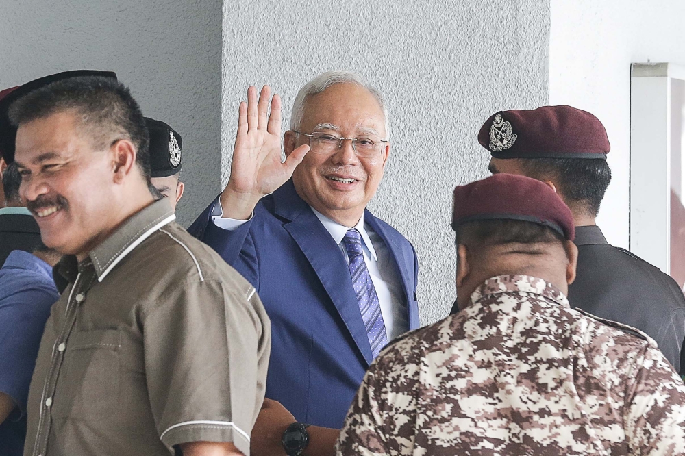 Yesterday, the Federal Territories Pardons Board announced that Najib’s prison sentence for the misappropriation of RM42 million from a former 1MDB unit will be reduced by half while his fine will be cut from RM210 million to RM50 million. — Picture by Sayuti Zainudin