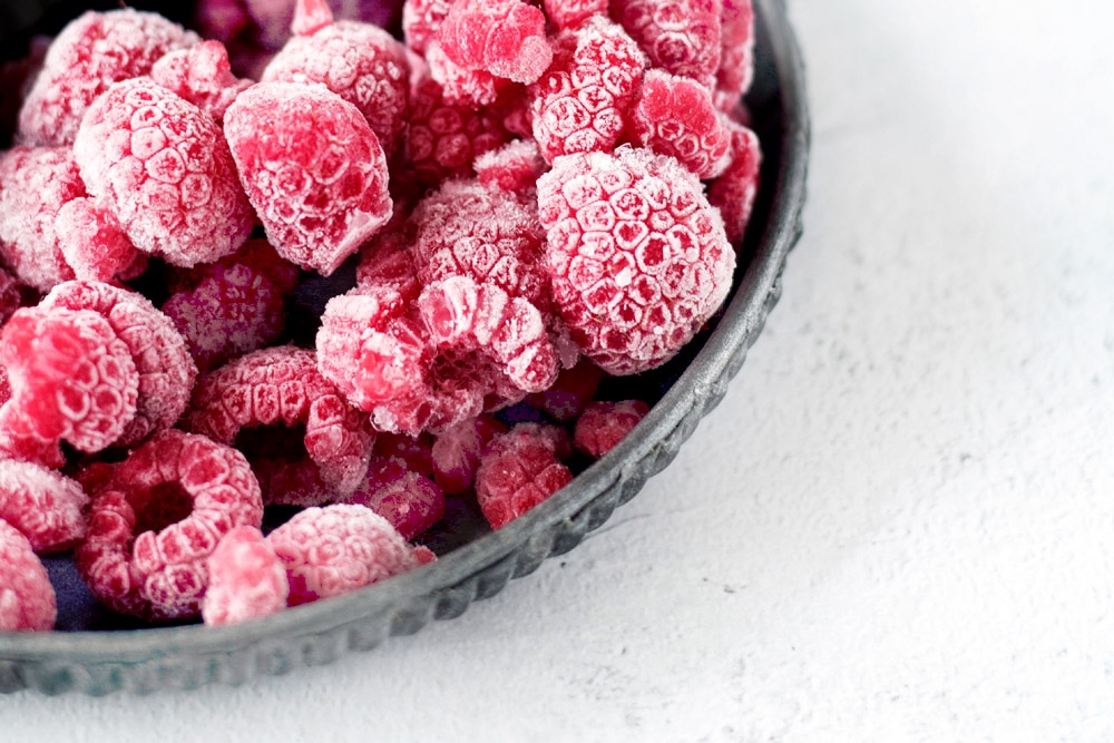 Frozen raspberries are perfect for this recipe.