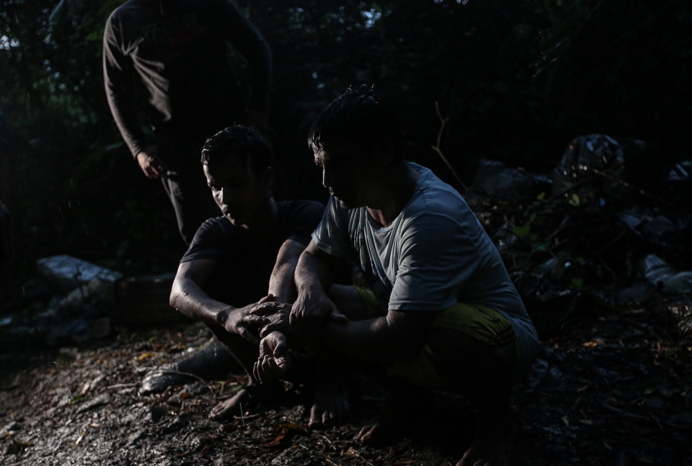Two undocumented immigrants who broke out from the immigration depot in Bidor on Thursday were captured at Tapah rest area. — Picture by Farhan Najib