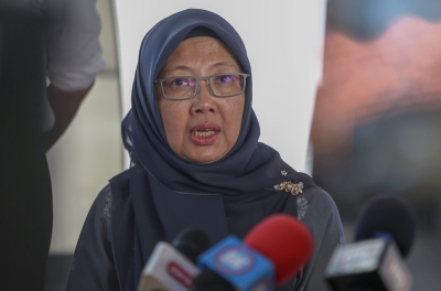 Cutting Najib’s sentence a collective decision by Pardons Board, Dr Zaliha says after call for sacking over role