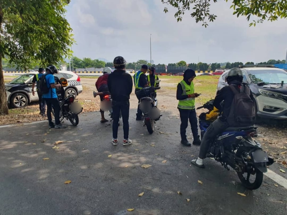 In a statement today, Penang JPJ said they also seized 12 motorcycles for various offences during the four-hour operation starting from 3 pm. — Photo via Facebook/JPJ Penang