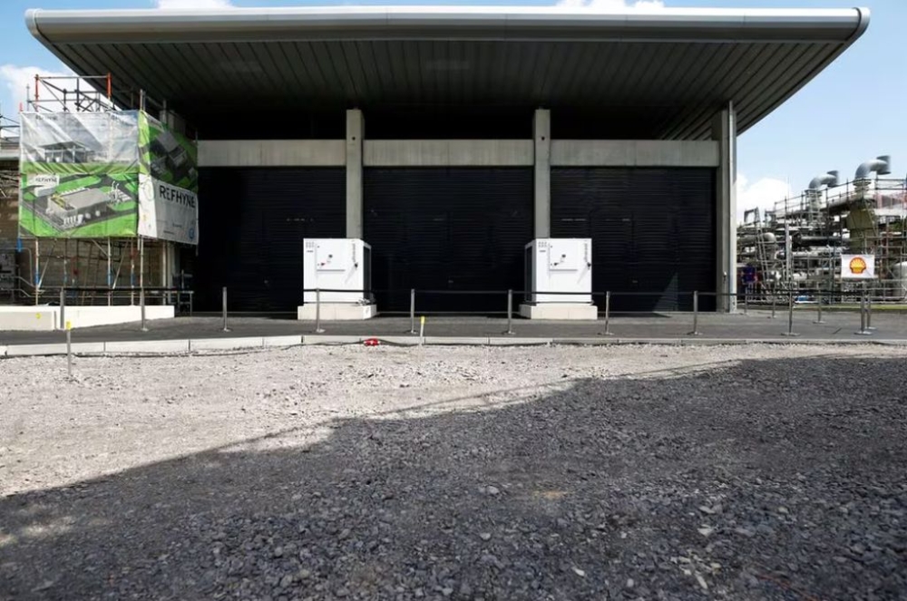 A general view of hydrogen electrolysis plant called 'REFHYNE', one of the world's first green hydrogen plants, during a launch event at Shell's Rhineland refinery in Wesseling near Cologne, Germany, July 2, 2021. — Reuters pic