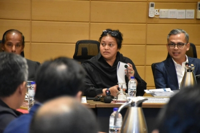Azalina, Fahmi chair working committee meeting on proposal to draft new cybercrime laws