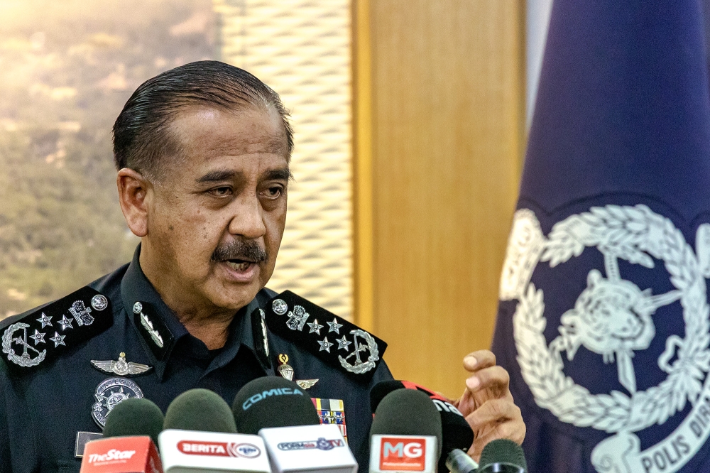 Inspector-General of Police Tan Sri Razarudin Husain was reported as saying that a total of 741 murder cases were reported in that three-year span. — Picture by Firdaus Latif