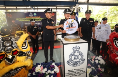 Sarawak police seize cigarettes, liquor worth nearly RM100m - Vimarsana News