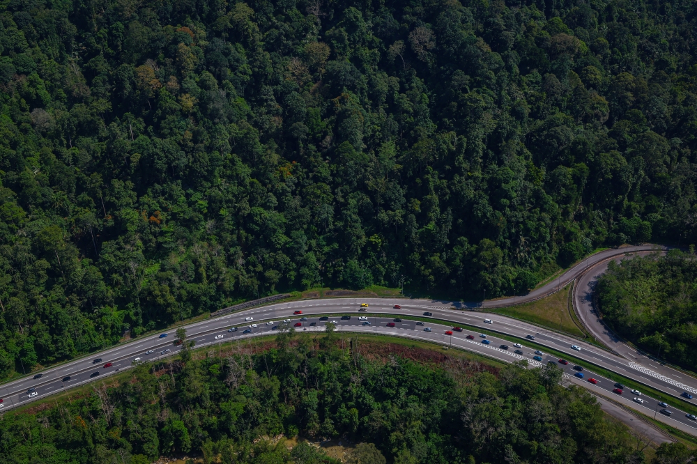 An aerial view of traffic flow on the East Coast Highway taken from a police helicopter, February 9, 2024. — Bernama pic