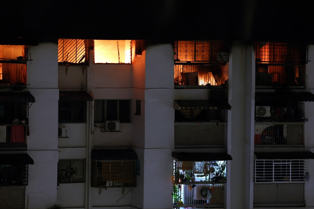 A total of five units on the 17th floor of Block 70 of the Sri Sabah flats in Cheras were destroyed in a fire February 11, 2024. — Bernama pic