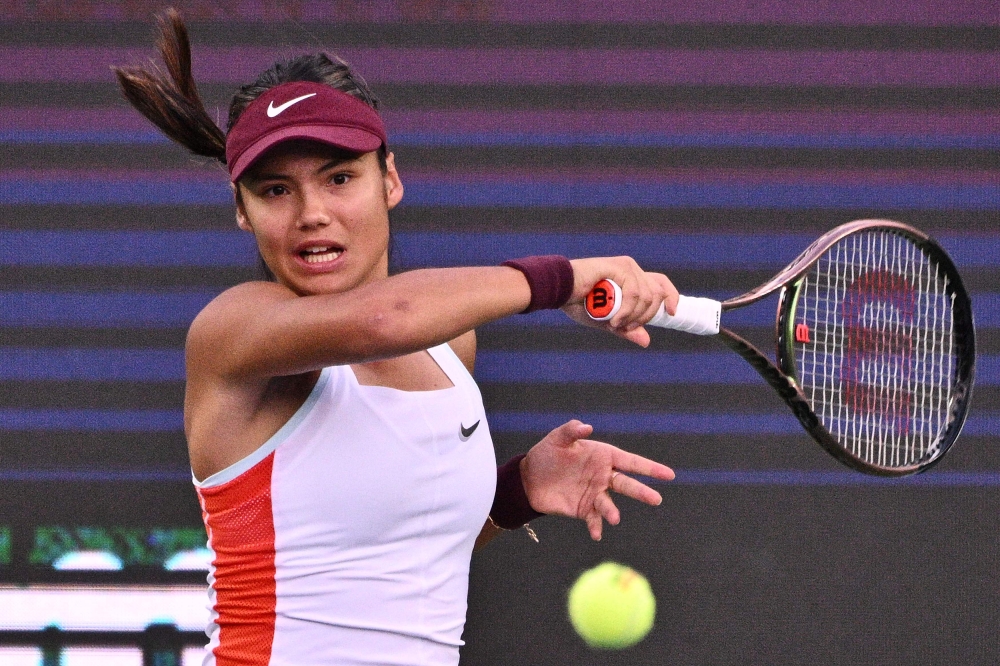 Emma Raducanu suffered a huge dip in form the season after her 2021 Flushing Meadows triumph, and then spent eight months on the sidelines during an injury-hit 2023 following wrist and ankle surgeries. ― AFP pic