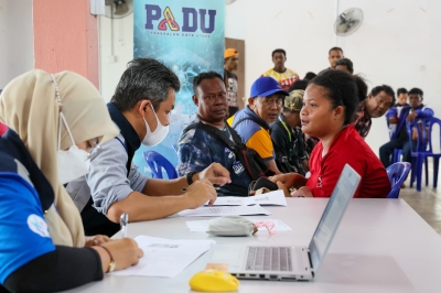 Padu: Terengganu Stats Dept conducting Orang Asli registrations to ensure group not left out - Vimarsana News