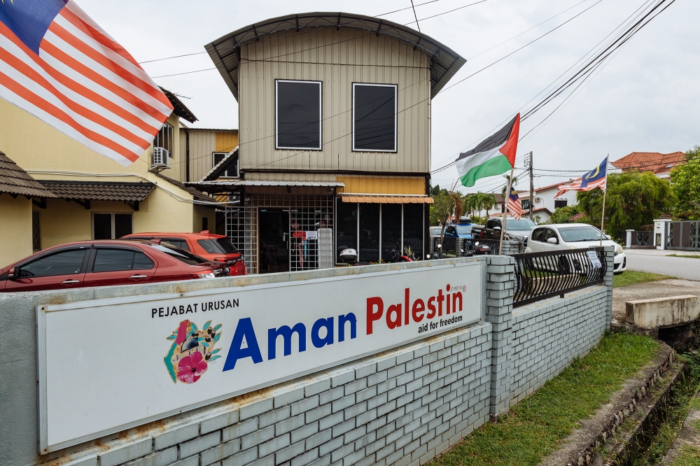 General view of Aman Palestin's headquarters in Bangi. November 23, 2023. — Picture by Firdaus Latif