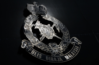 Cops arrest two suspected mule account holders in Balik Pulau