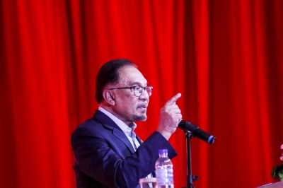 PM Anwar: Take suggestions on Islamic and Shariah law to special committee - Vimarsana News