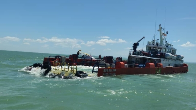 MMEA rescues eight crew members off Bintulu after vessel capsized