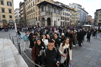Artisans fear future in Florence ‘dying’ of tourism