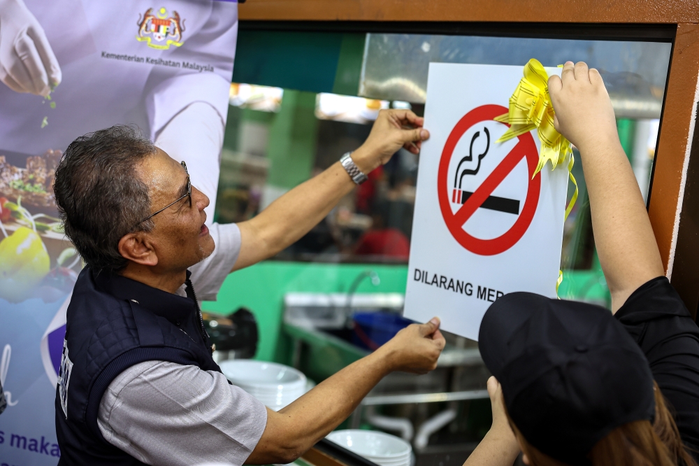 Datuk Seri Dzulkefly Ahmad said the Health Ministry remains open to receiving views and suggestions from the public, including input gathered through the recent engagement session with premises owners and traders. — Bernama pic