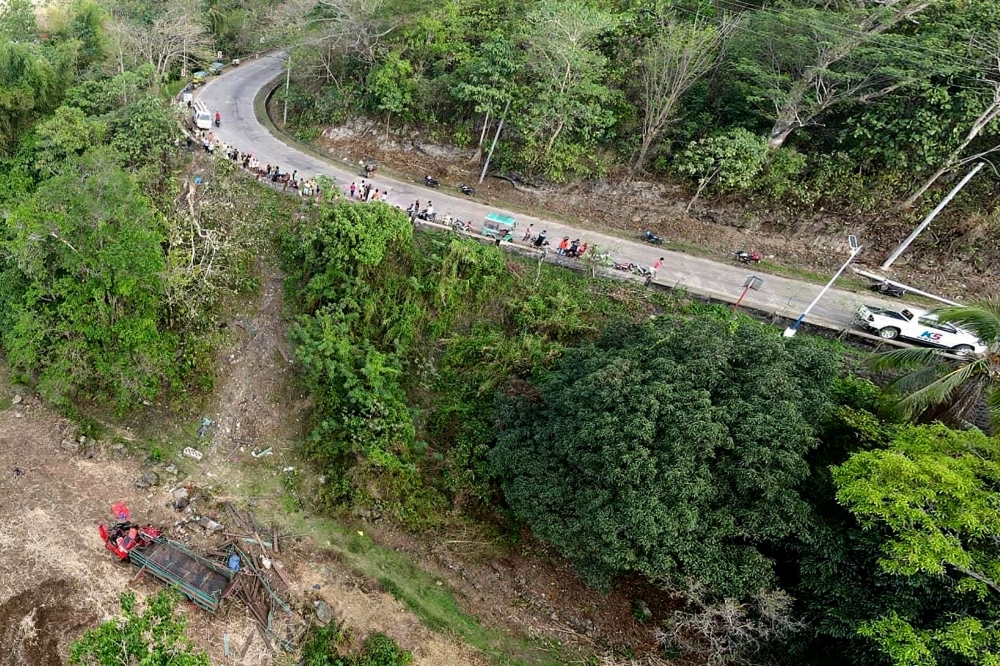 Fifteen people were killed today after a truck plummeted down a ravine in the central Philippines, a rescue official said. — AFP pic/Facebook account of Zyrus Vince