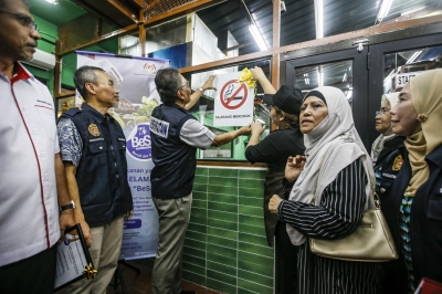 Doctors back designated smoking areas, but say plan must prioritise public than smokers - Vimarsana News