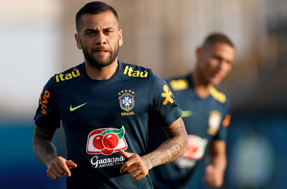 Brazil’s Dani Alves gets 4.5 years for rape in Spain, will appeal ...