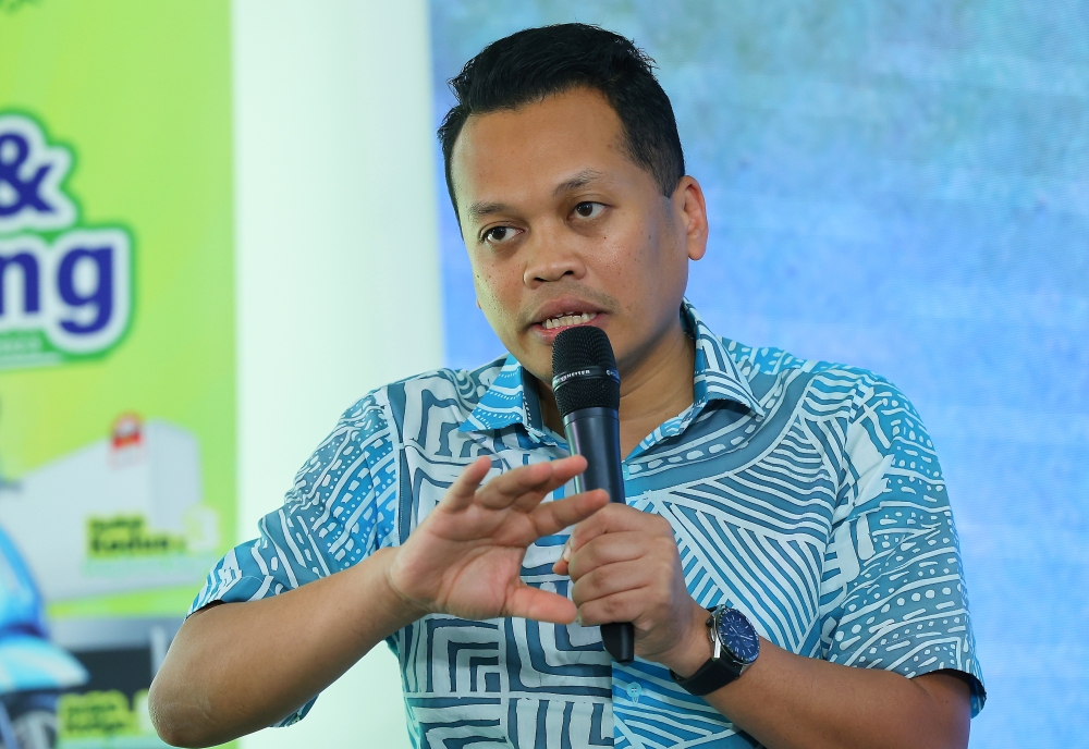 Natural Resources and Environmental Sustainability Minister Nik Nazmi Nik Ahmad said the campaign, which lasted for four months starting from September last year, recorded positive progress. — Bernama pic 