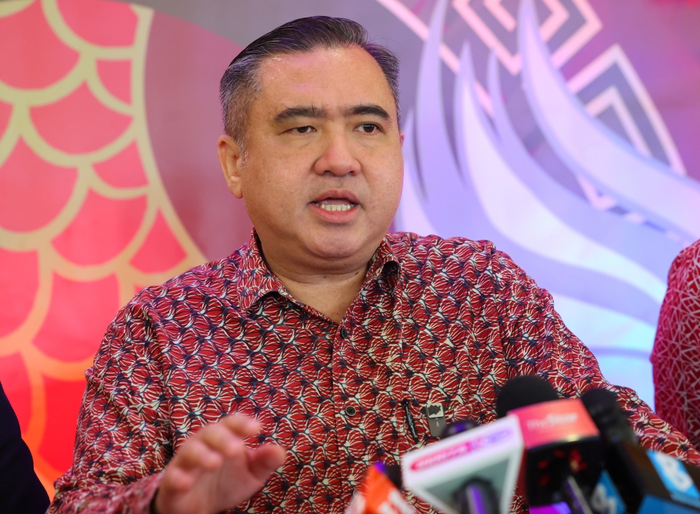 Transport Minister Anthony Loke says Port Klang recorded the highest container handling volume in its history at 14.06 million 20-foot equivalent units (TEUS) in 2023 compared to 13.22 million TEUs in 2022. ― Bernama pic