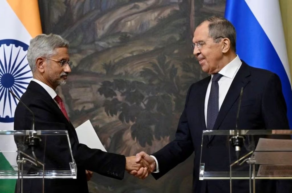 Russia’s Foreign Minister Sergei Lavrov shakes hands with India’s Foreign Minister Subrahmanyam Jaishankar during a joint press conference following their talks in Moscow, Russia December 27, 2023. — Pool via Reuters