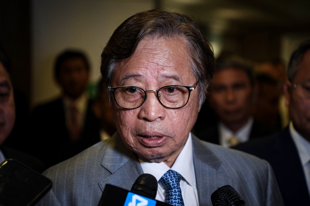 Sarawak Premier Tan Sri Abang Johari Openg said the state government wanted to ensure that Sarawakians were well-trained in the latest technology. — Bernama pic