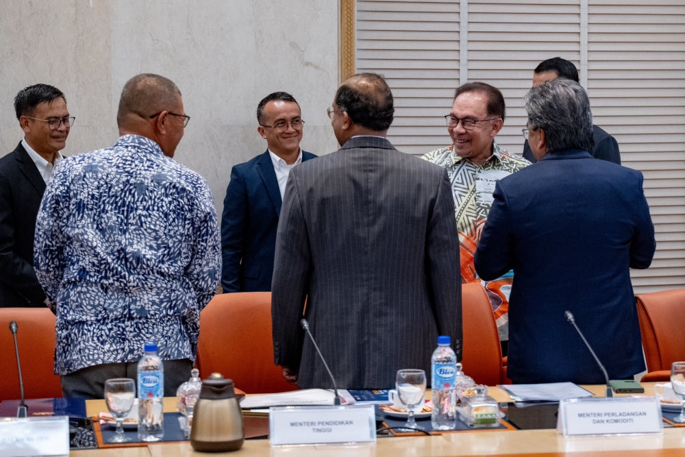Prime Minister Datuk Seri Anwar Ibrahim at the Bumiputera Economic Council special meeting he chaired in Putrajaya, February 26, 2024. — Picture from X/Anwar Ibrahim  