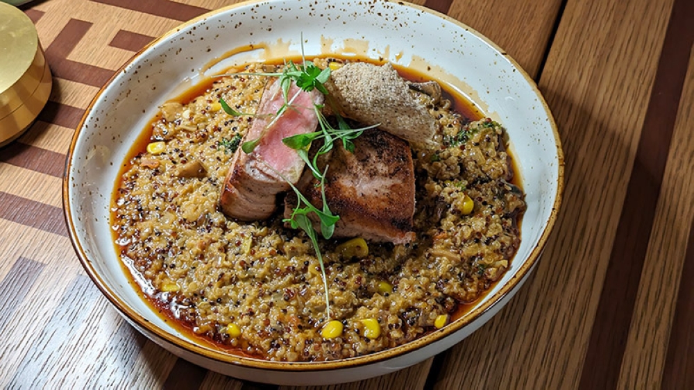 Atun Sellado features some quite delicious quinoa.