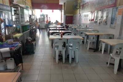 Domestic Trade Ministry teams run price checks on eateries in Kapit after SST implementation