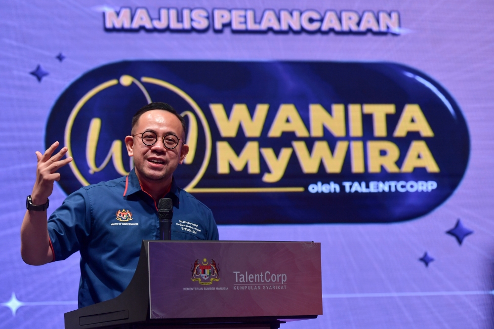 Human Resources Minister Steven Sim said TalentCorp has been tasked to empower the country’s workforce, including improving programmes that encourage diversity, equality and inclusion (DEI) to support the goal of increasing the female labour force participation rate (FLFPR). — Bernama pic 
