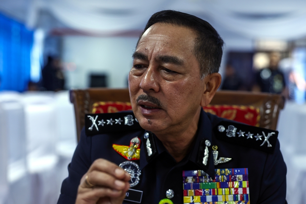 Kelantan police chief Datuk Muhamad Zaki Harun said the proposal to build a buffer zone along the 99-kilometre Malaysia-Thailand border in order to curb smuggling activities has been presented to the Home Affairs Ministry. — Bernama pic