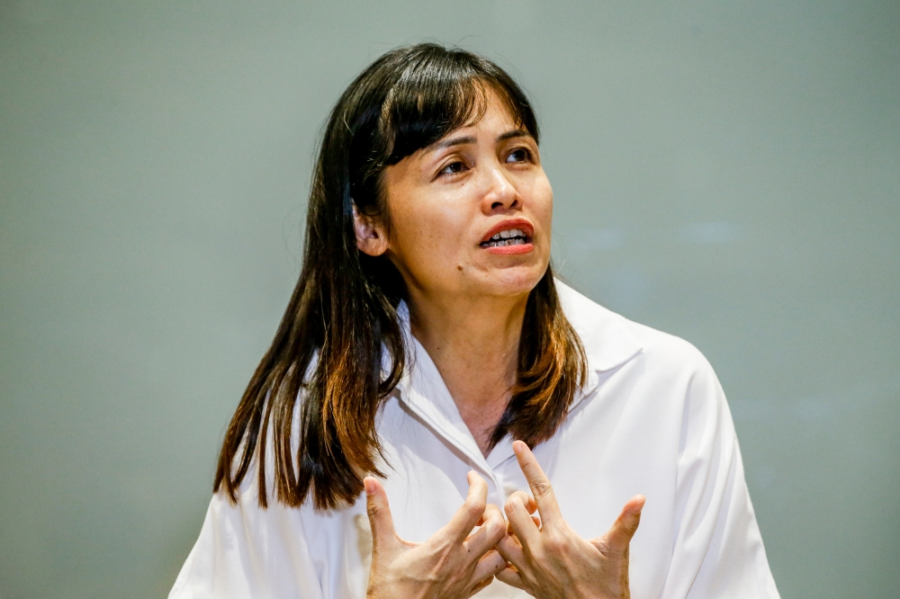 Deputy Communications Minister, Teo Nie Ching stated that the updated Malaysian Code of Ethics for Journalists contains general journalistic principles, emphasises good and fair reporting and serves as a guide for media accreditation cardholders in carrying out their duties. — Picture by Hari Anggara