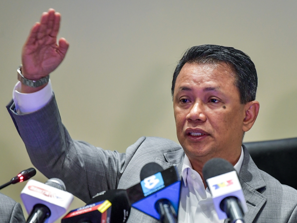 OCM President Tan Sri Mohamad Norza Zakaria was quoted in the statement as saying that CGA Malaysia is of the opinion that the government should consider this once-in-a-lifetime opportunity which will build on the success of Kuala Lumpur 1998 and put Malaysia back onto the world sporting map. — Bernama pic