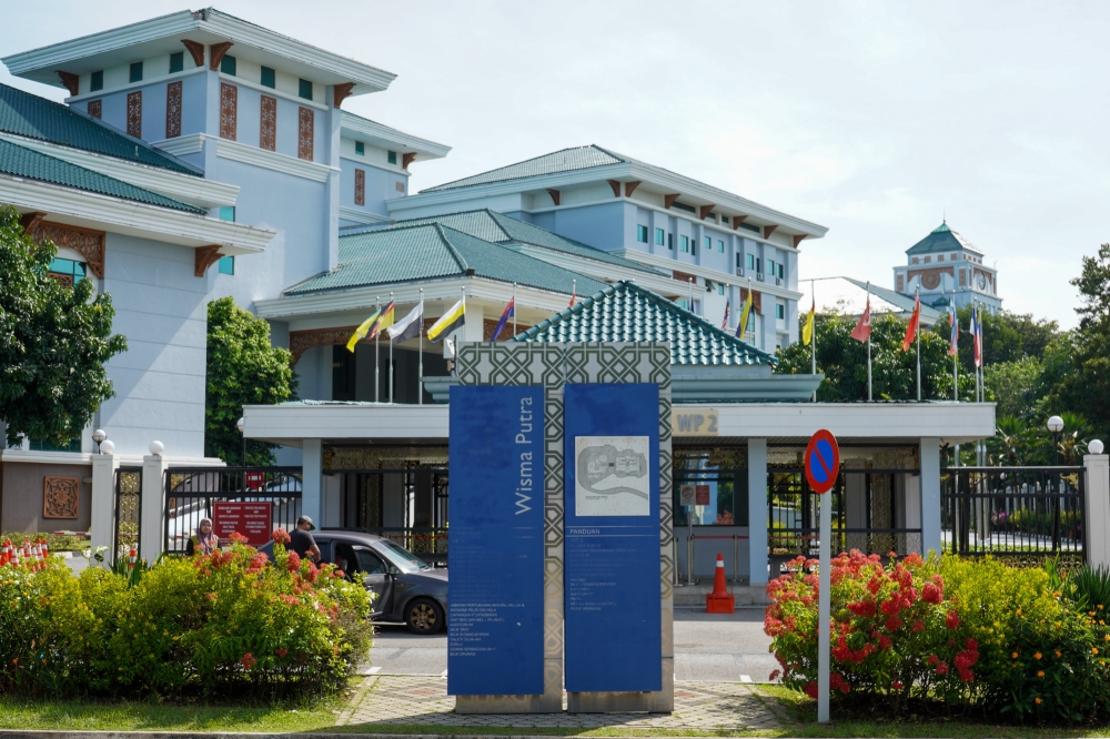 In a statement, the ministry said Malaysia also looks forward to working closely together and strengthening cooperation with other Commonwealth Member States in several priority areas, such as good governance, health diplomacy, prevention of violent extremism, sustainable development, empowerment of women and youth, and trade and environment issues. — Picture by Shafwan Zaidon