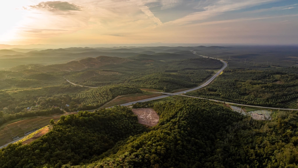 West Coast Expressway. — SoyaCincau pic