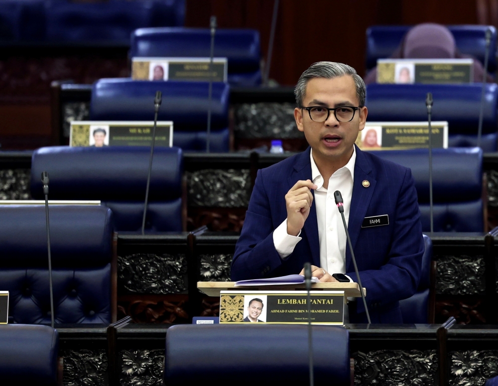 Communications Minister Fahmi Fadzil said that Finas is currently amending the National Film Development Corporation Malaysia (Licensing) Regulations 1983 in an effort to safeguard the welfare of veteran industry practitioners. — Bernama pic