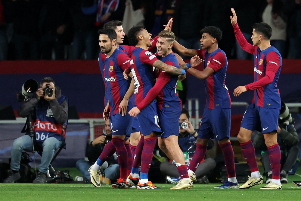 Barcelona make the trip to Atletico Madrid on Sunday attempting to keep their slim La Liga title hopes alive in a meeting of two Champions League quarter-finalists. — AFP pic