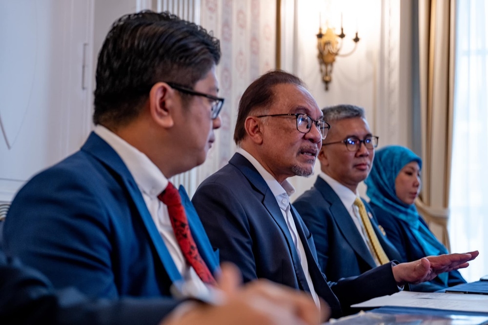 Prime Minister Datuk Seri Anwar Ibrahim welcomed Australia’s move to restore funding to the United Nations Relief and Works Agency for Palestine Refugees. — Picture via Facebook/Anwar Ibrahim