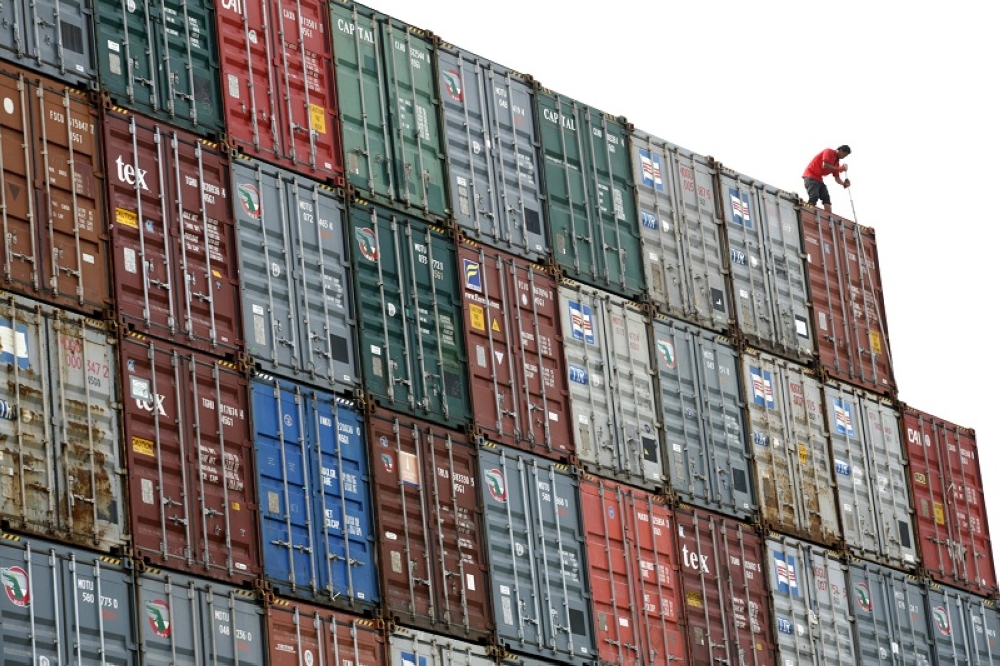 Malaysia’s trade performance continued its positive trend in February 2024, growing by 3.3 per cent to RM211.79 billion year-on-year (y-o-y), said the Ministry of Investment, Trade and Industry (Miti). — Reuters pic